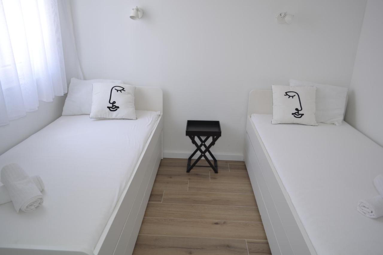 Villa Apartment Joel Trogir Exterior photo